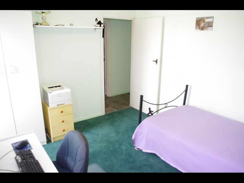 3 Elvington Way, Thornlie WA 6108