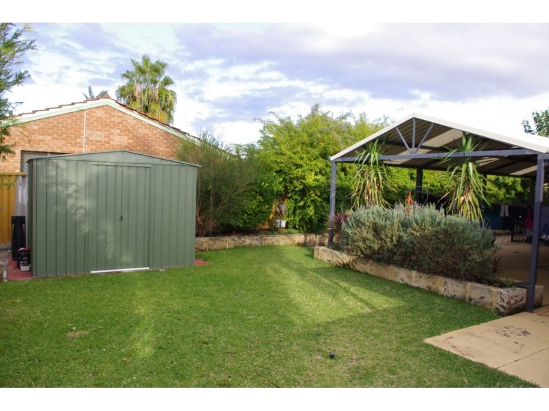 3 Elvington Way, Thornlie WA 6108