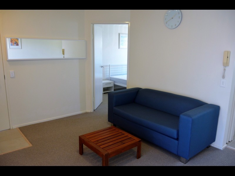 33/16-18 Lloyd Street, Southport QLD 4215