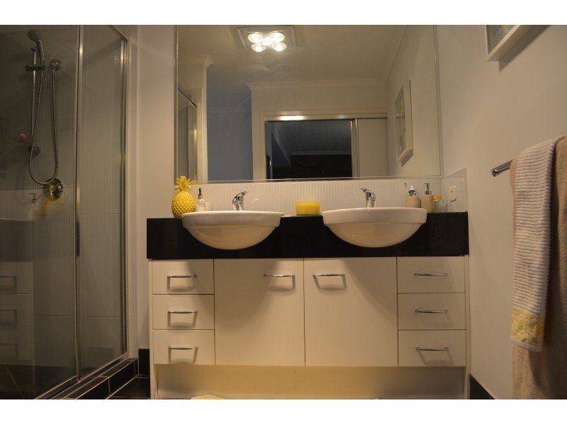 18 Bloomfield Court, Ormeau QLD 4208