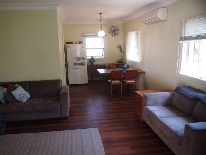 73 Seventh Avenue, Kedron QLD 4031