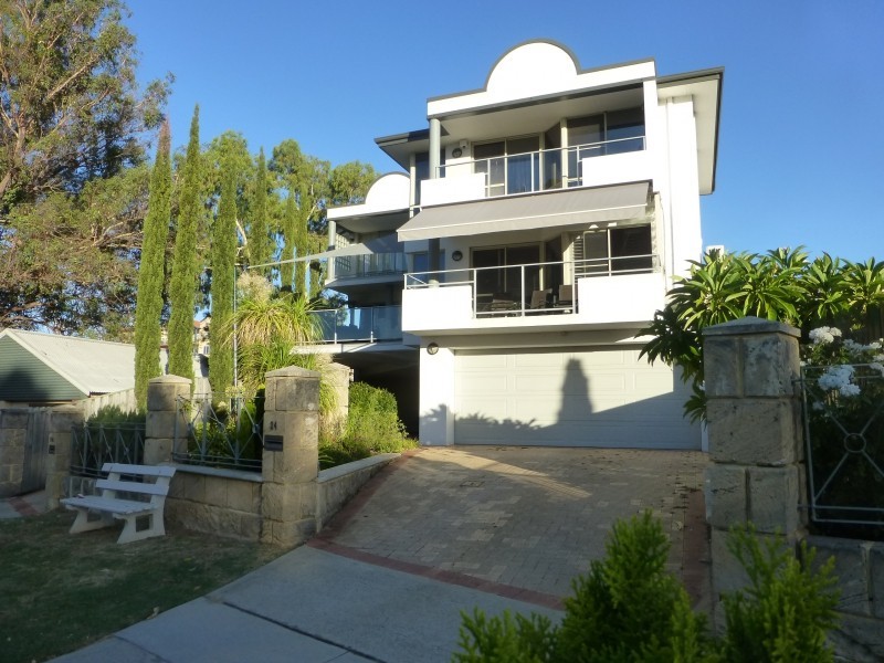 24 Garland Street, Victoria Park WA 6100