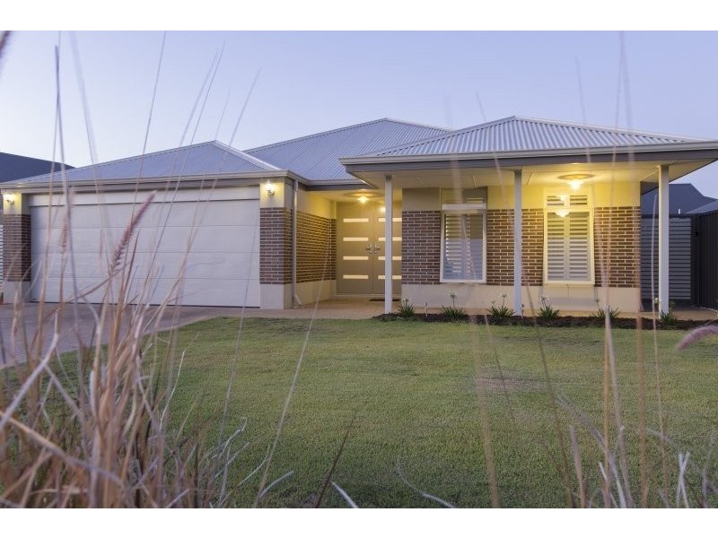 15 Dalmilling Drive, The Vines WA 6069