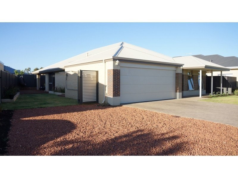 15 Dalmilling Drive, The Vines WA 6069