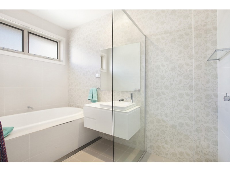 19 Tuckeroo Circuit, Adamstown NSW 2289