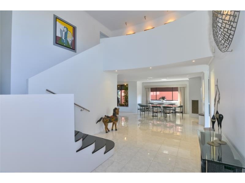 15 Kildare Grove, Killarney Heights NSW 2087