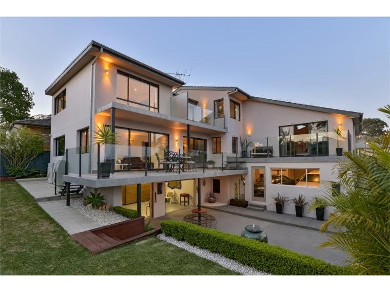 15 Kildare Grove, Killarney Heights NSW 2087