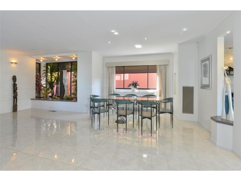 15 Kildare Grove, Killarney Heights NSW 2087