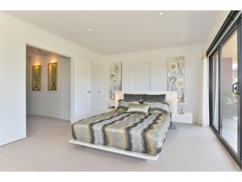 15 Kildare Grove, Killarney Heights NSW 2087