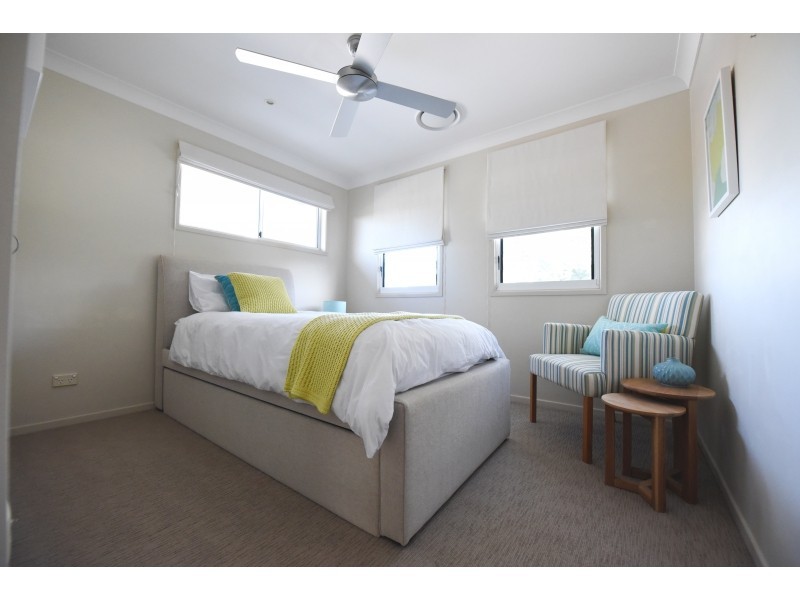 32 Buliti Street, Hope Island QLD 4212