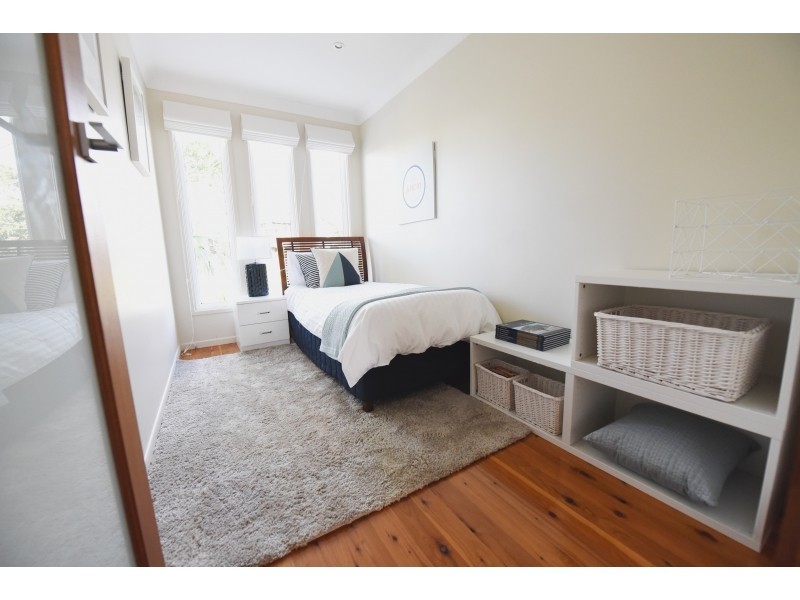 32 Buliti Street, Hope Island QLD 4212