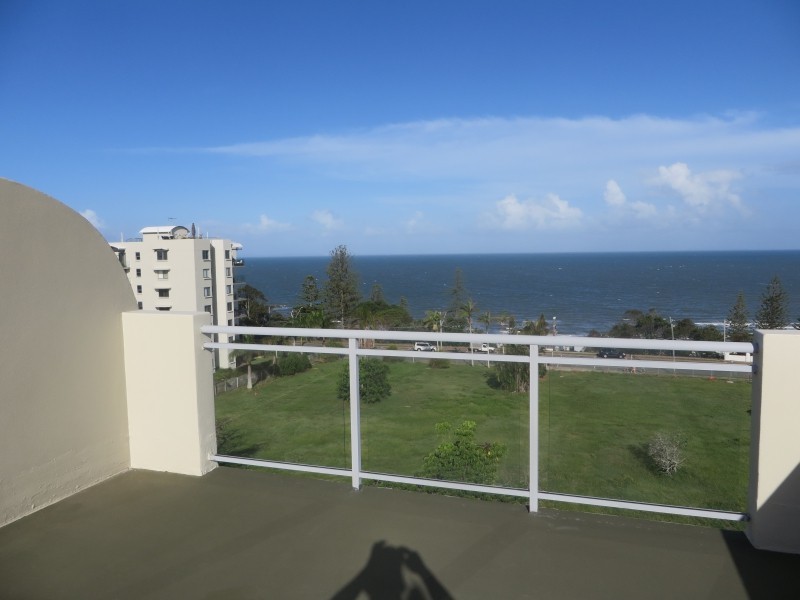 7/2 Louis Street, Redcliffe QLD 4020