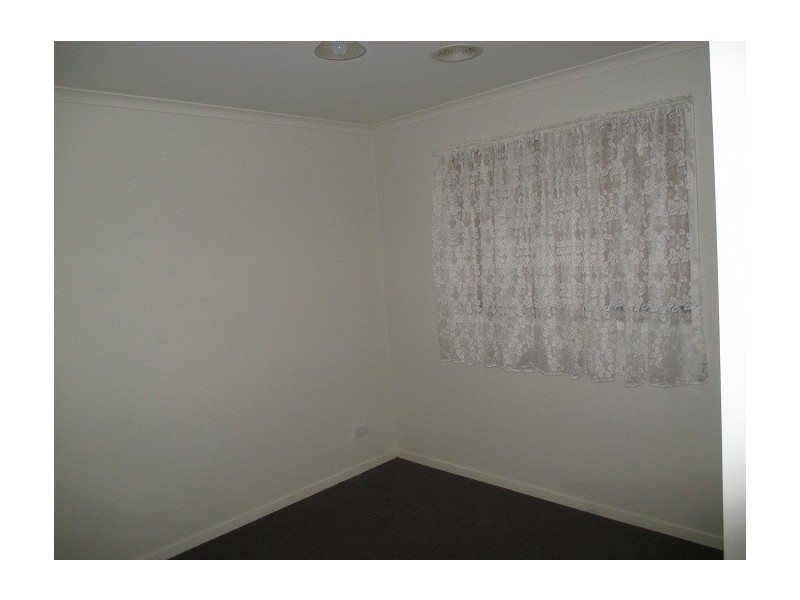 2/24 Trumble Street, Eaglehawk VIC 3556