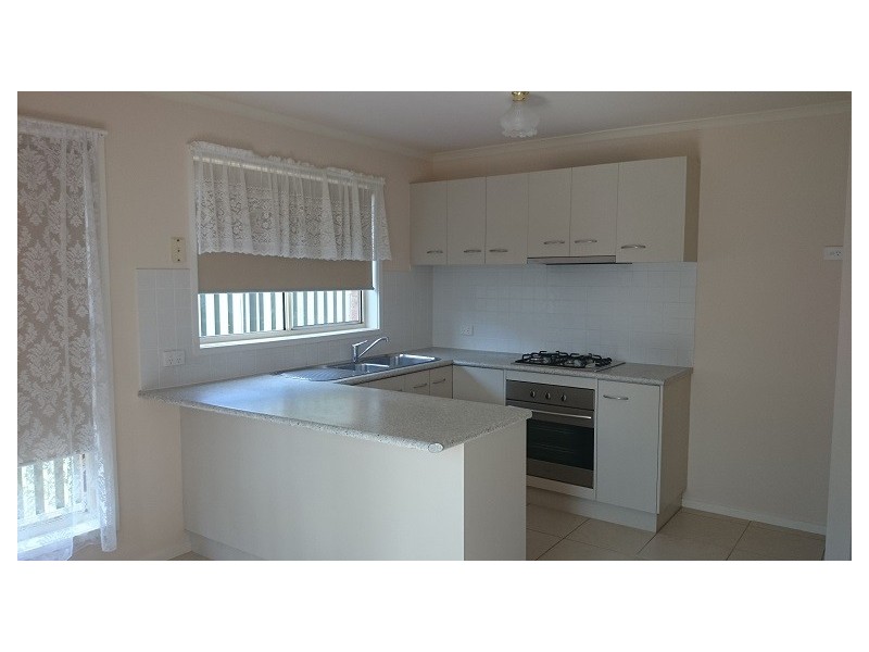 2/24 Trumble Street, Eaglehawk VIC 3556