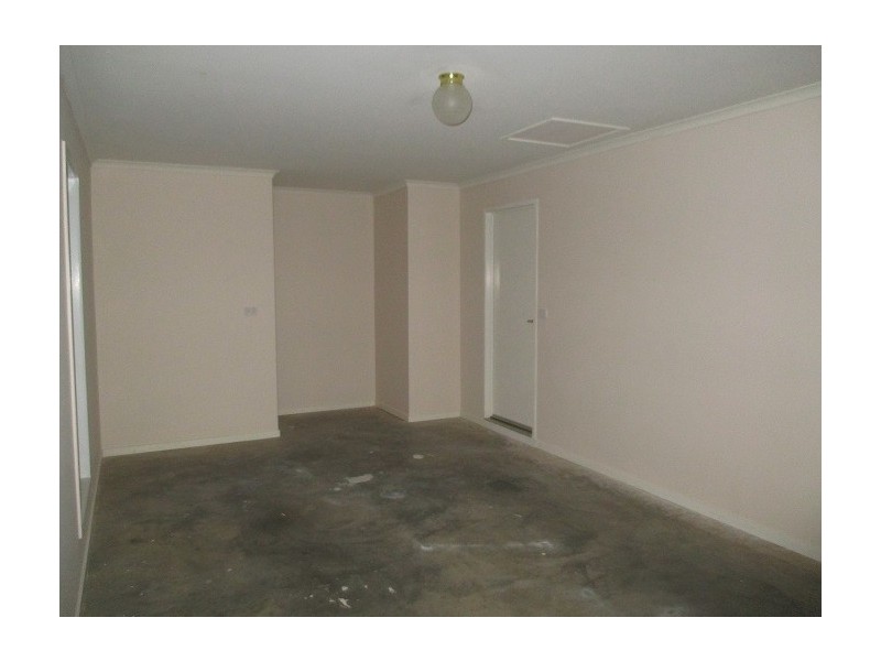 2/24 Trumble Street, Eaglehawk VIC 3556