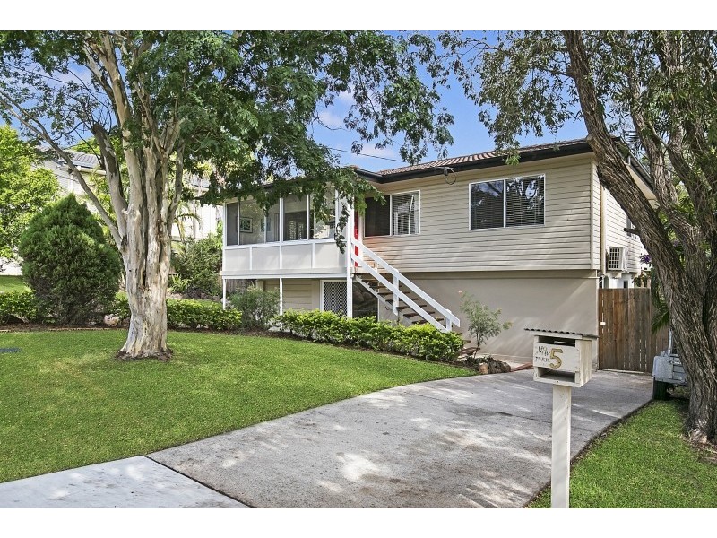 5 Esma Street, Rochedale South QLD 4123