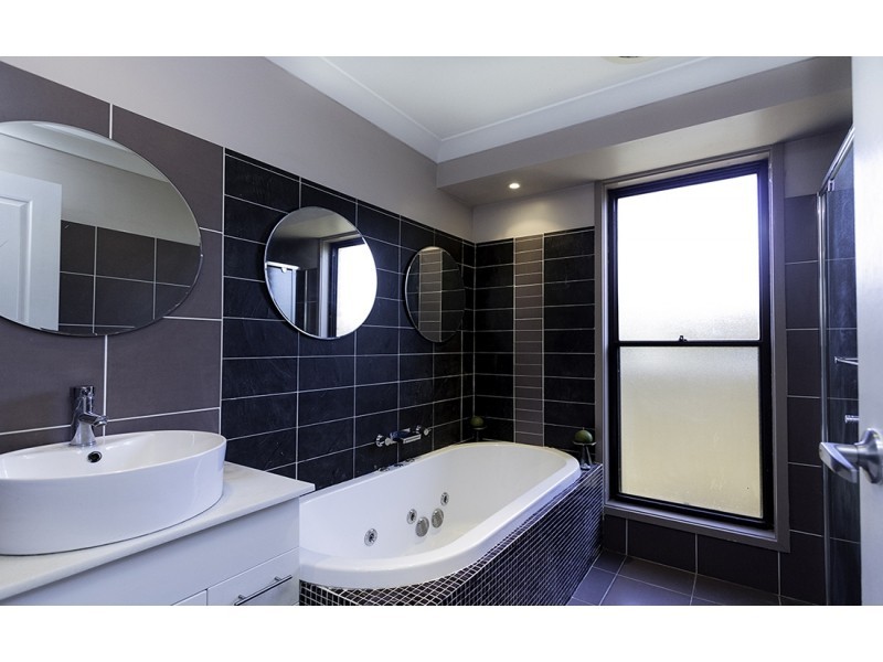 34 Muccillo Street, Quakers Hill NSW 2763