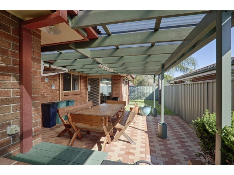 31 New York Avenue, Warners Bay NSW 2282