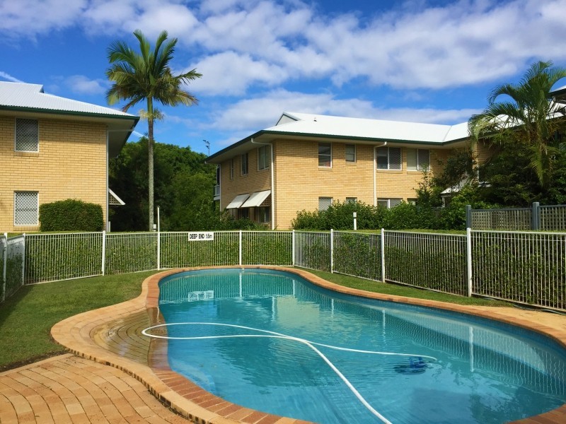 2/22-26 Warren Street, St Lucia QLD 4067