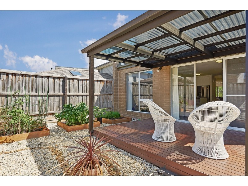 11 Exhibition Drive, Mulgrave VIC 3170