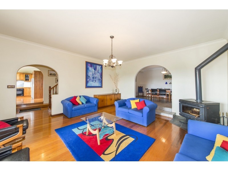 22 Beauty Point Crescent, Leonay NSW 2750