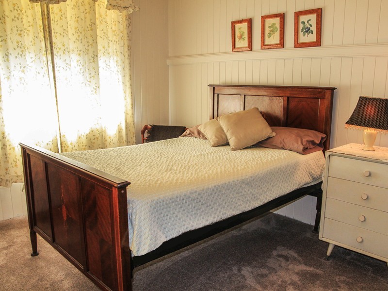 9 Old Logan Road, Gailes QLD 4300