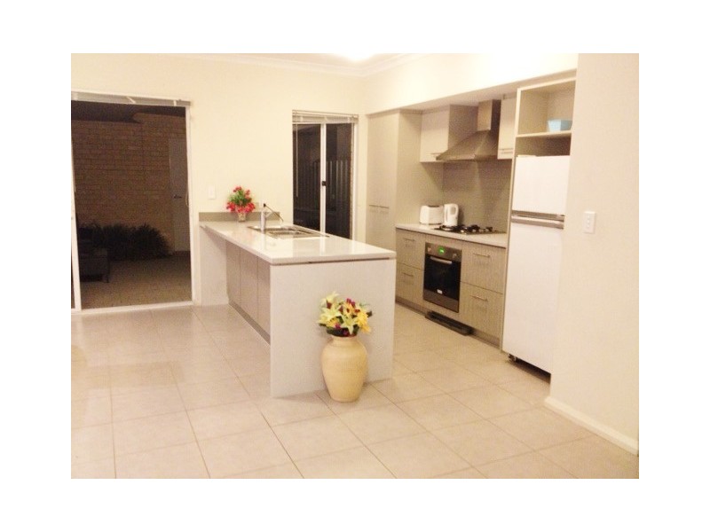 29/1 Pitta Corner, Success WA 6164