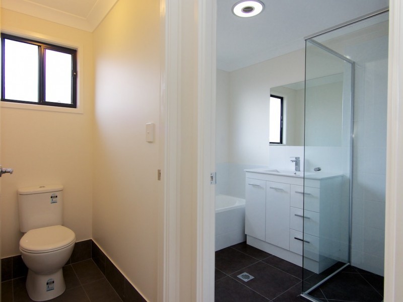 39-39A Dehlia Street, Marsden QLD 4132