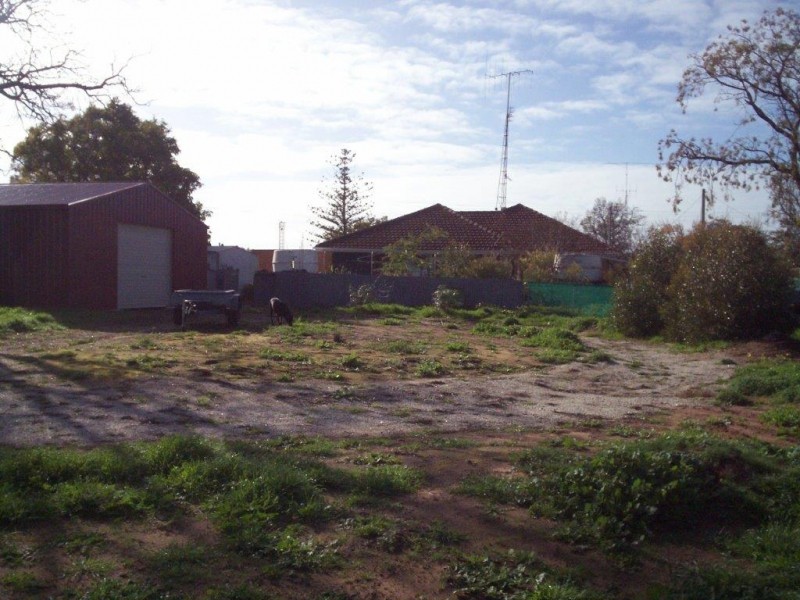 11 Church Street, Woomelang VIC 3485