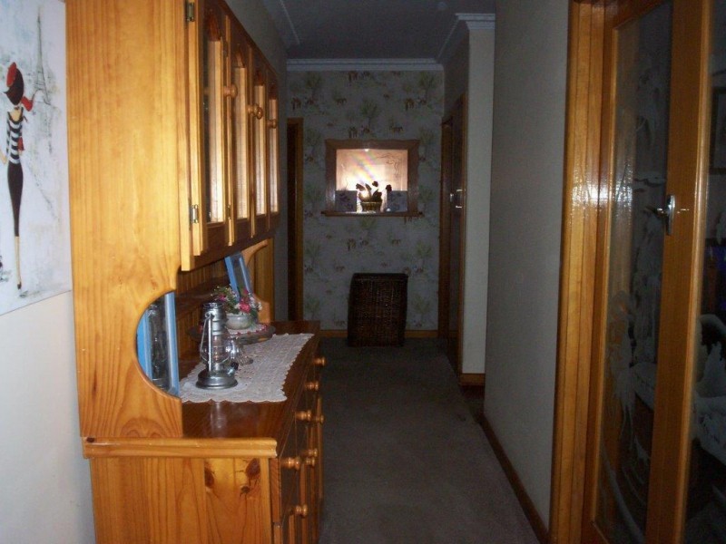 11 Church Street, Woomelang VIC 3485