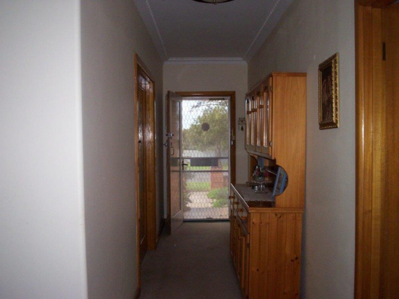 11 Church Street, Woomelang VIC 3485