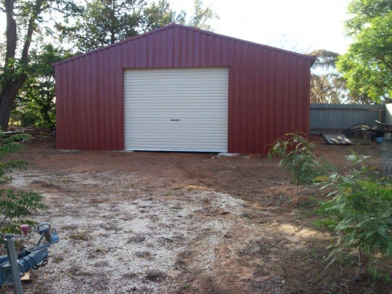 11 Church Street, Woomelang VIC 3485