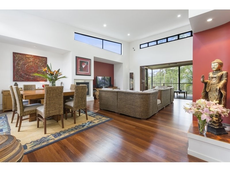 10 Silky Oak Drive, Brookwater QLD 4300