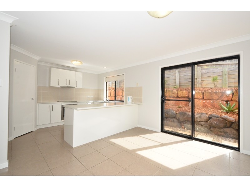 40 Grange Place, Moggill QLD 4070