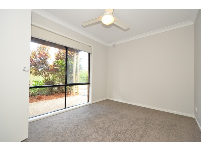 40 Grange Place, Moggill QLD 4070