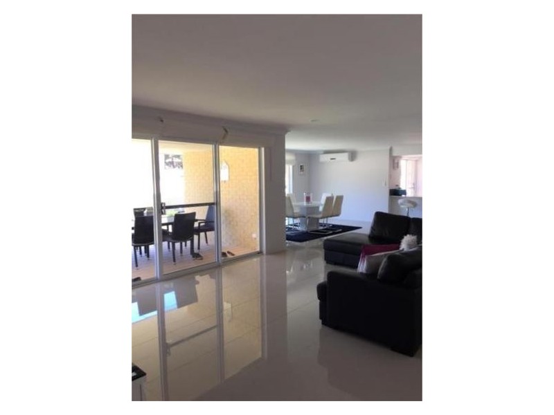 12 Sea Flower Way, Gabbadah WA 6041