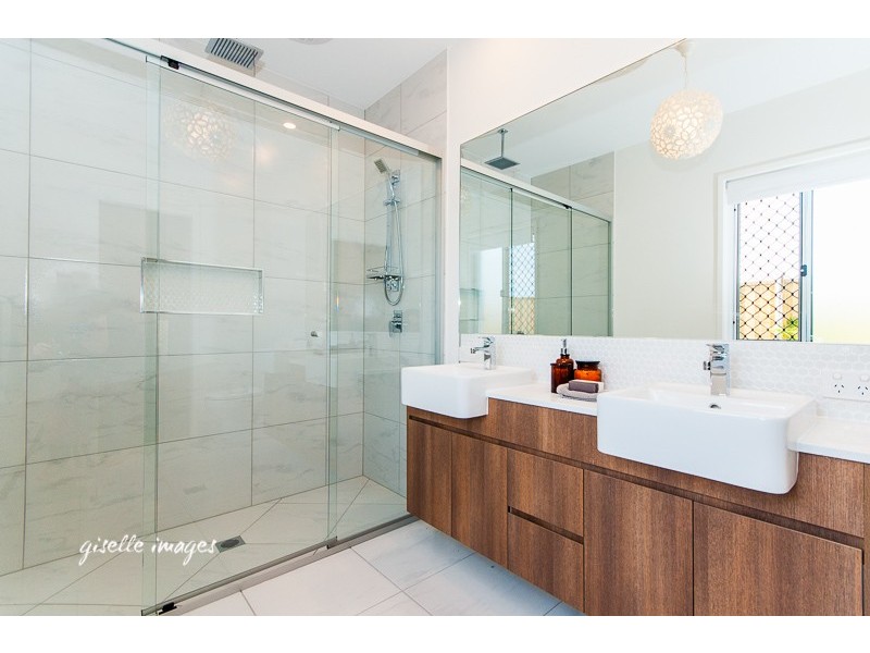 1 Driftwood Street, Peregian Beach QLD 4573