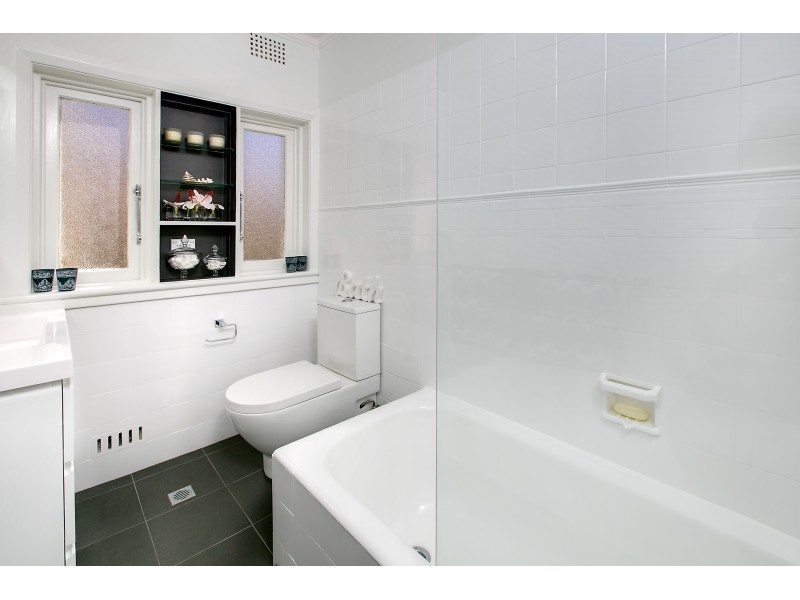 1/13 Lombard Street, Balgowlah NSW 2093