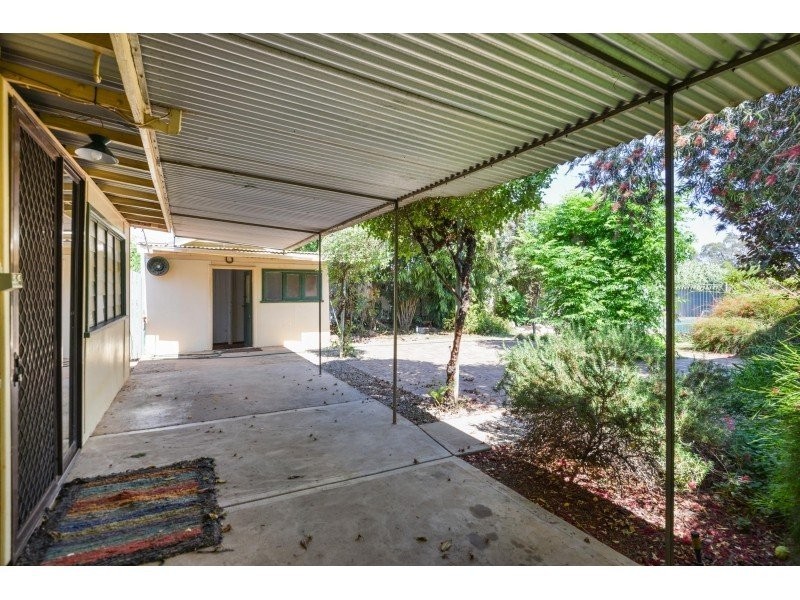14 Harvey Street, South Kalgoorlie WA 6430