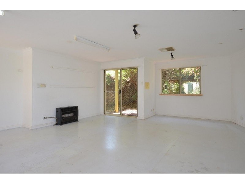 14 Harvey Street, South Kalgoorlie WA 6430