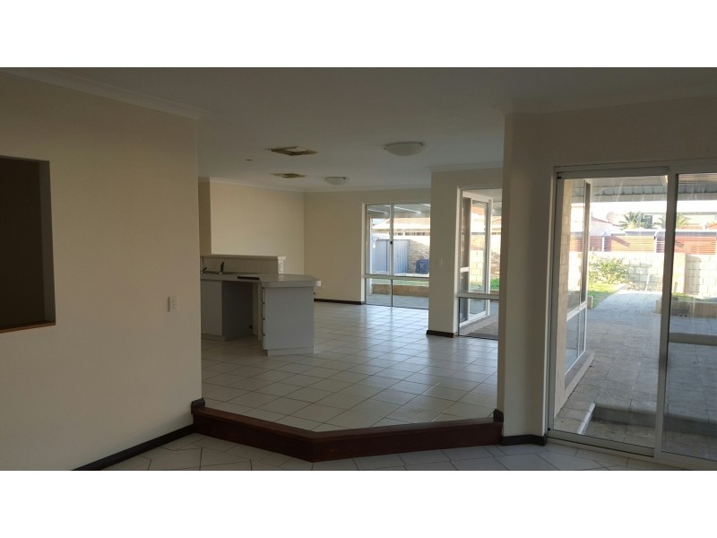 21 seaham way, Mindarie WA 6030