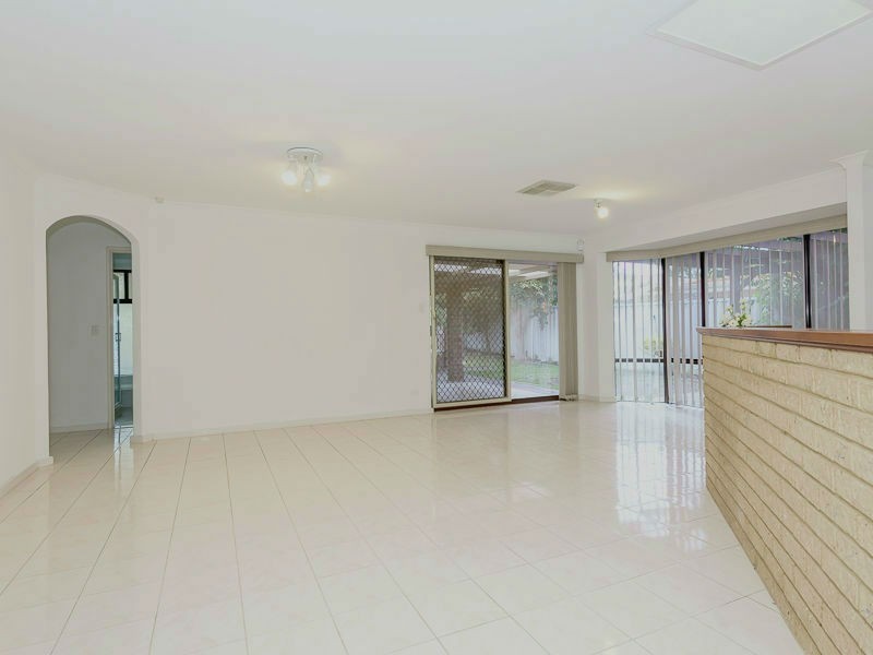 11 Foster Road, Coodanup WA 6210