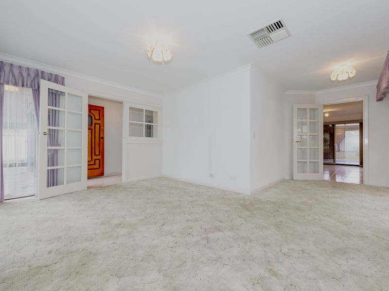 11 Foster Road, Coodanup WA 6210