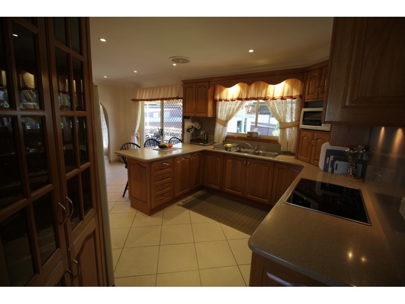 869 Merrylands Road, Greystanes NSW 2145