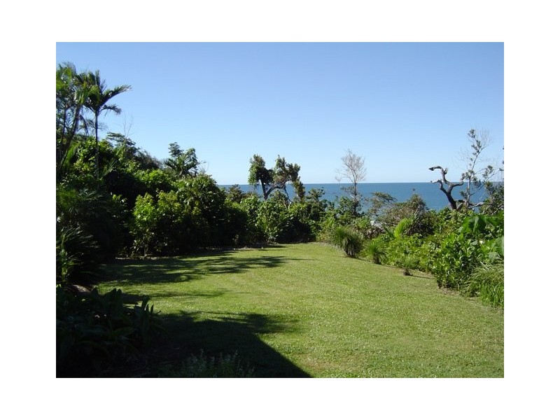 69-71 Holt Road, Garners Beach QLD 4852