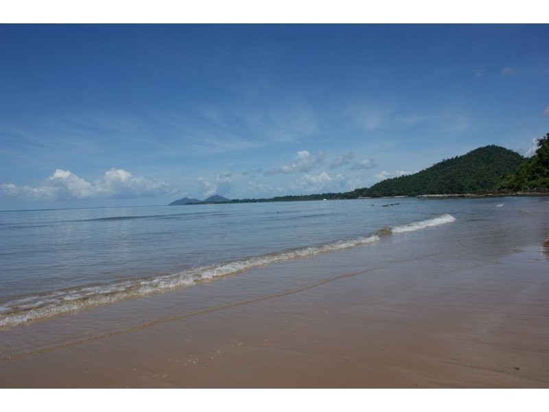 69-71 Holt Road, Garners Beach QLD 4852