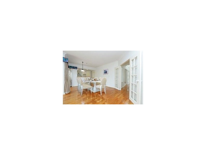 82 Thelma street, Como WA 6152