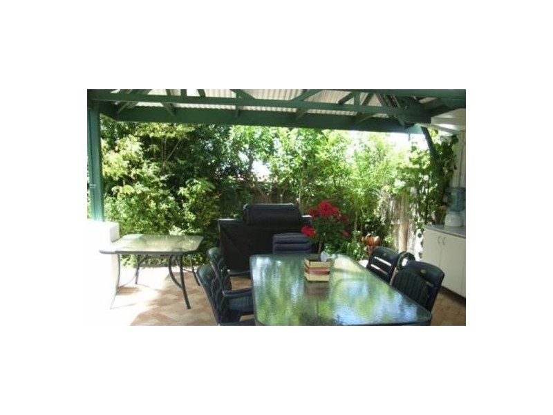 82 Thelma street, Como WA 6152