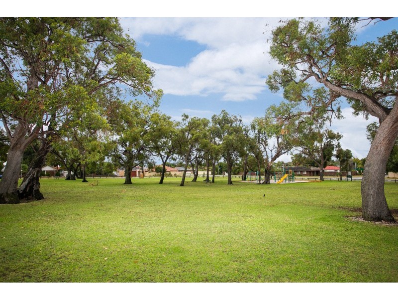 6 Newick Street, Balga WA 6061