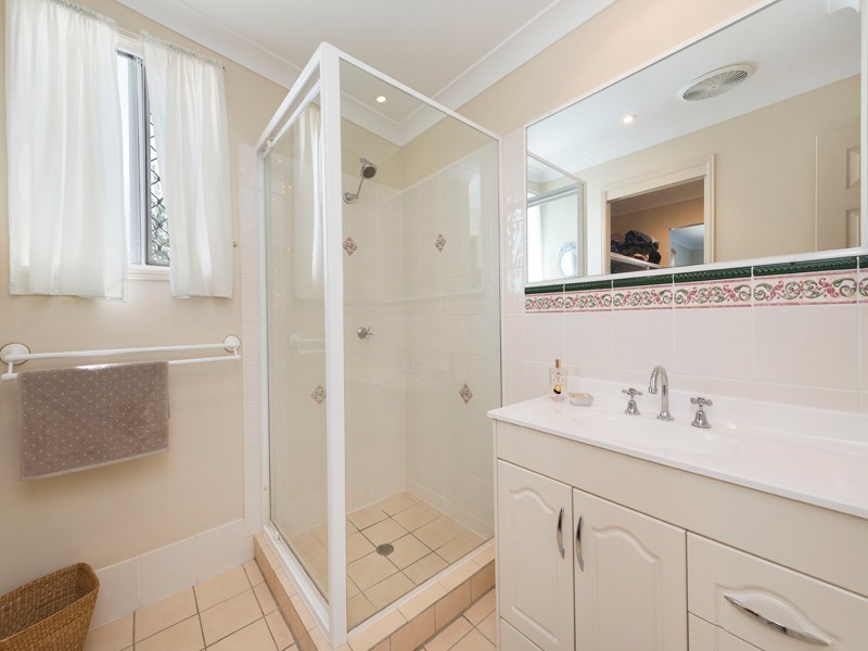 48 Collins Street, Woody Point QLD 4019